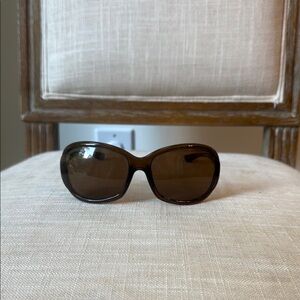 Elegant Brown Sunglasses